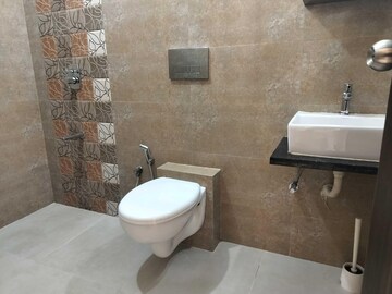 Bathroom in 2 BHK Apartment at Dn Nagar – for Rent
