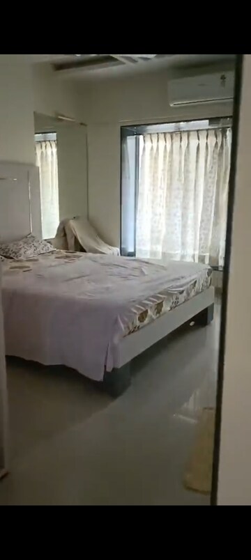 Bedroom in 2 BHK Apartment at Andheri Green Field Towers, Jogeshwari East – for Rent