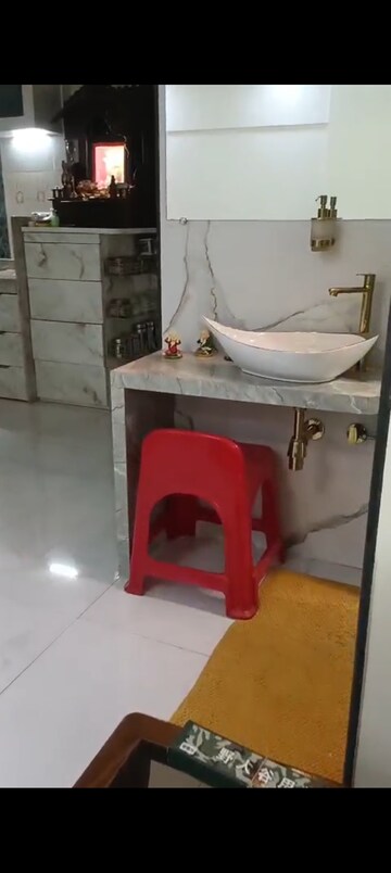 Team Area in 2 BHK Apartment at Andheri Green Field Towers, Jogeshwari East – for Rent