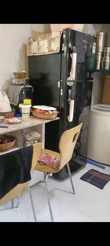 Team Area in 2 BHK Apartment at Andheri Green Field Towers, Jogeshwari East – for Rent