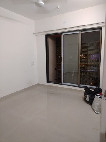 Room in 1.5 BHK Apartment at Vastu Shanti, Andheri East – for Rent