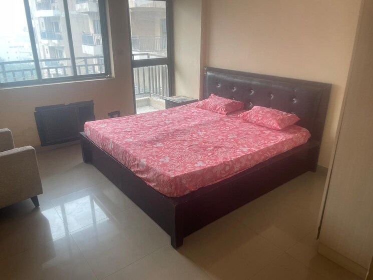 Bedroom, ardee-city-palm-grove-heights 3.5 Bedroom 2400 Sq.Ft. Apartment In Sector 52 Gurgaon 9010582