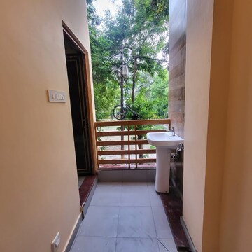 Balcony in  Pg at Gomti Nagar – for Rent