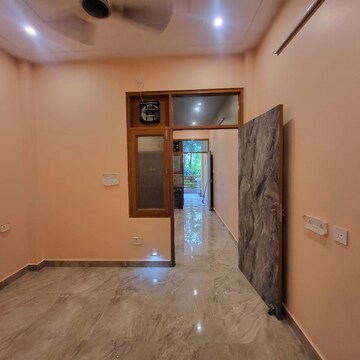 Room in  Pg at Gomti Nagar – for Rent