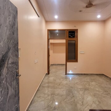 Room in  Pg at Gomti Nagar – for Rent
