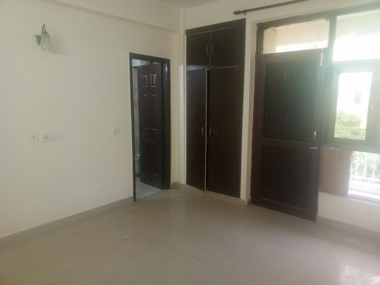 Room, prithvi-apartment-52 3 Bedroom 1800 Sq.Ft. Apartment In Sector 52 Gurgaon 9010595