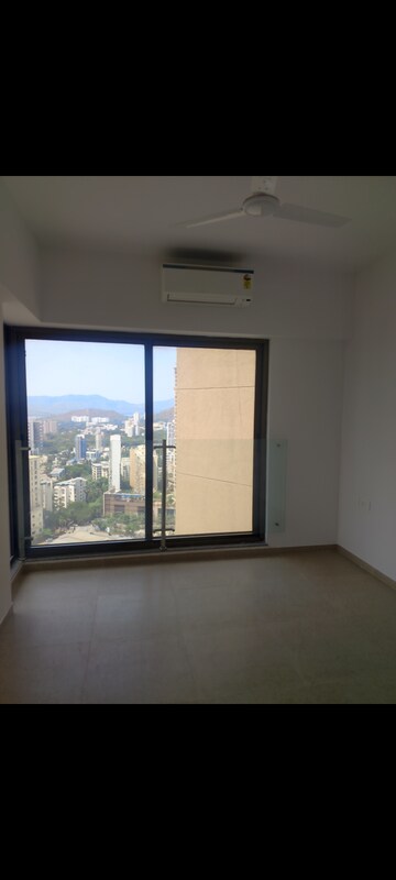 Room in 1.5 BHK Apartment at Runwal Bliss, Kanjurmarg East – for Rent
