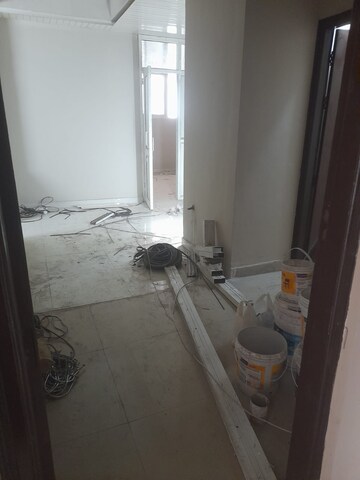Bathroom in 3.5 BHK Apartment at Shakti the Sky Lark  Apartment, Sector 52 – for Rent