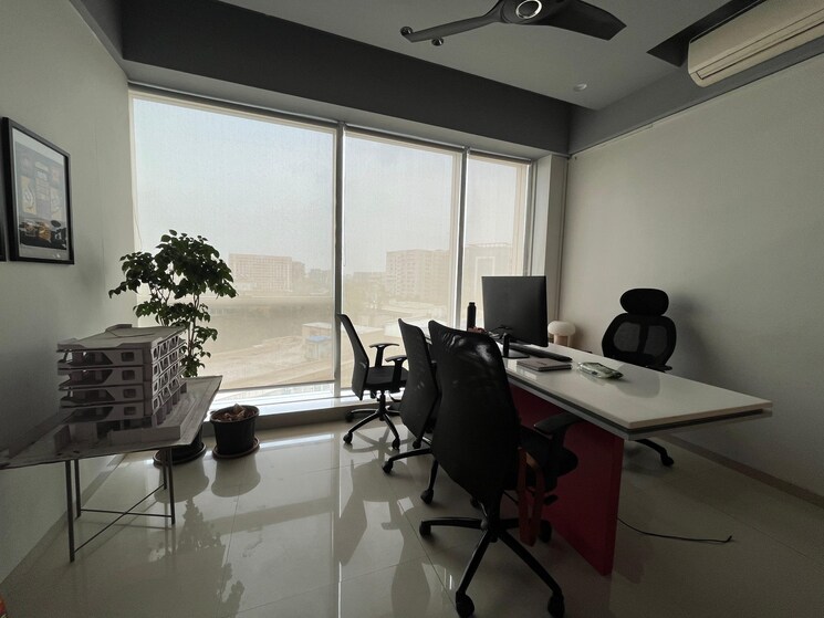 Team Area, ajmera-sikova Commercial Office Space 342 Sq.Ft. In Ghatkopar West Mumbai 9010661