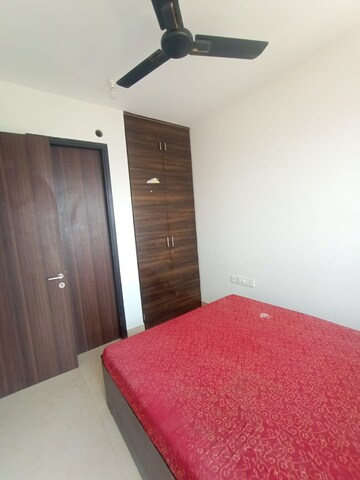 Bedroom in 2 BHK Apartment at Kalpataru Crest, Bhandup West – for Rent