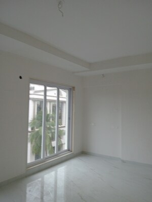 2 BHK Apartment For Sale in New Saket Apartment, Santacruz West