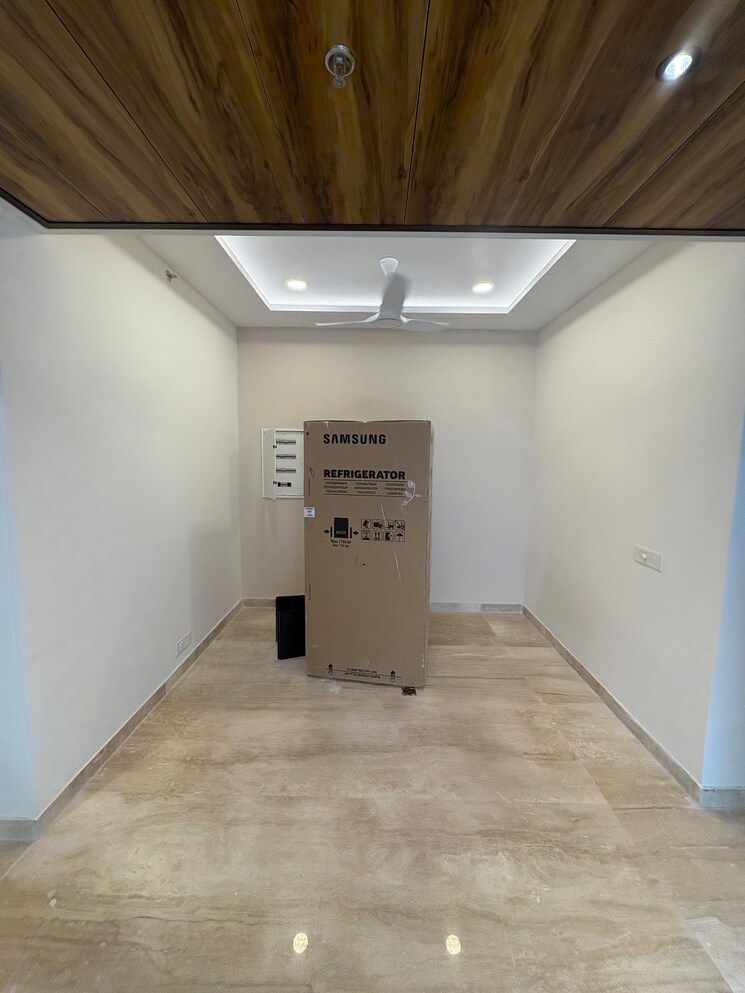 Room, hero-homes-phase-2 2 Bedroom 683 Sq.Ft. Apartment In Sector 104 Gurgaon 9010706