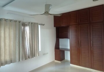 Room in 3 BHK Apartment at Jayabheri Orange County, Gachibowli – for Rent