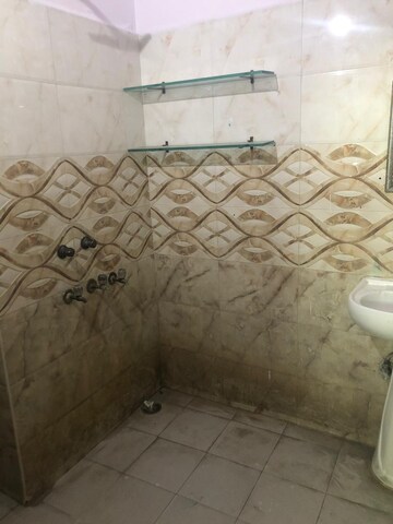 Bathroom in 2.5 BHK Independent House at Sector 53 – for Rent