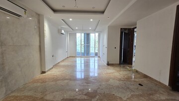 Room in 3 BHK Builder Floor at Sushant Lok I – for Rent