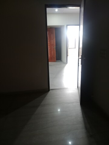 Room in 2 BHK Builder Floor at Huda – for Rent