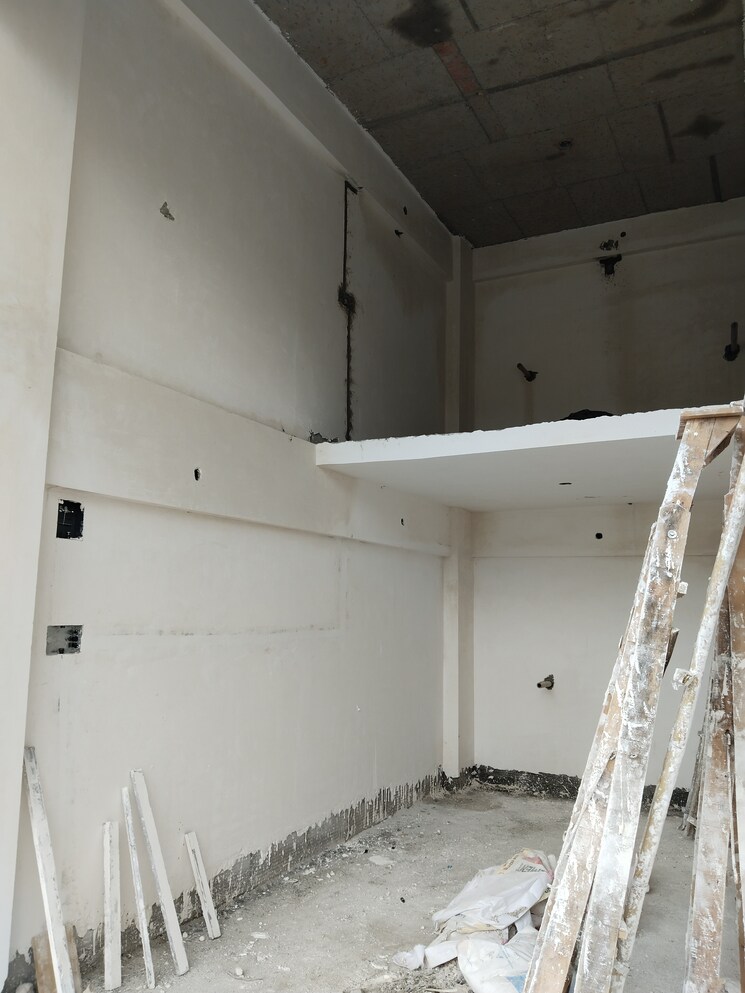 Lobby, kohinoor-artize Commercial Shop 200 Sq.Ft. In Hadapsar Pune 8906184