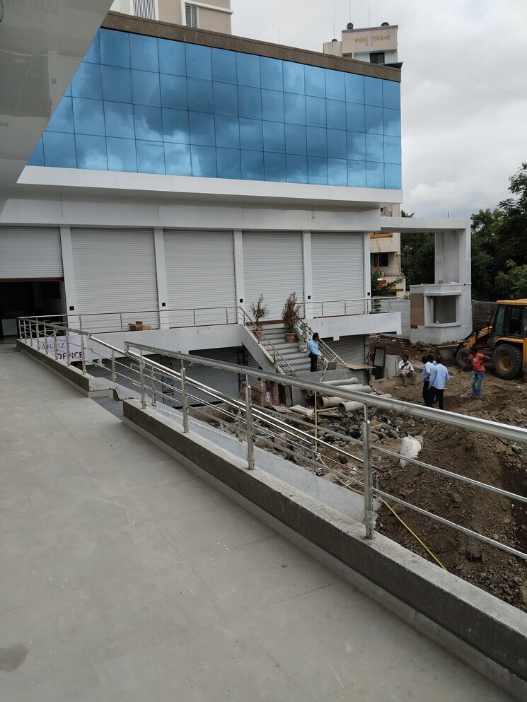 Entrance, kohinoor-artize Commercial Shop 200 Sq.Ft. In Hadapsar Pune 8906184