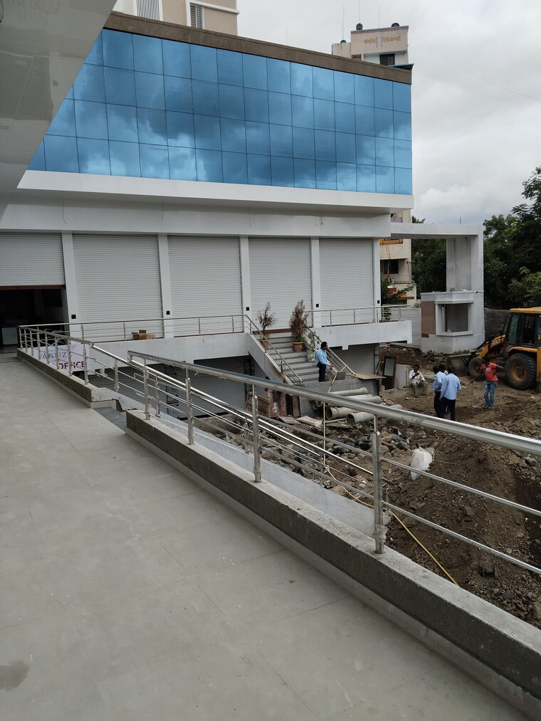 Entrance, kohinoor-artize Commercial Shop 200 Sq.Ft. In Hadapsar Pune 8906184