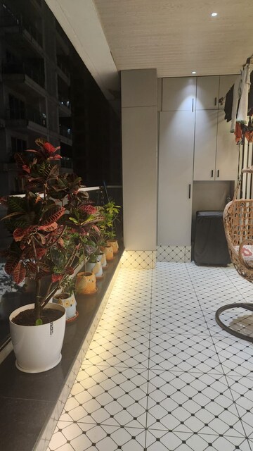 Team Area in 2 BHK Apartment at Omkar Alta Monte, Malad East – for Rent