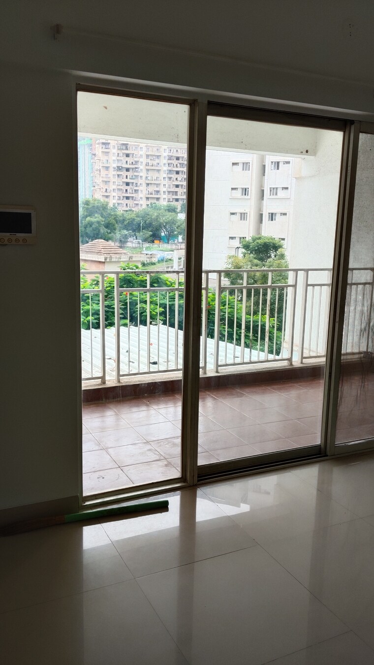 Balcony, godrej-horizon 2 Bedroom 1093 Sq.Ft. Apartment In Mohammadwadi Pune 9010761