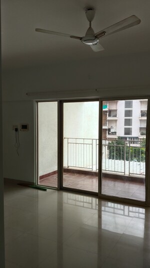 Room in 2 BHK Apartment at Godrej Horizon, Mohammadwadi – for Sale