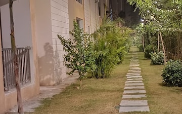 4 BHK Builder Floor For Sale in Uninav Utopia, Morti
