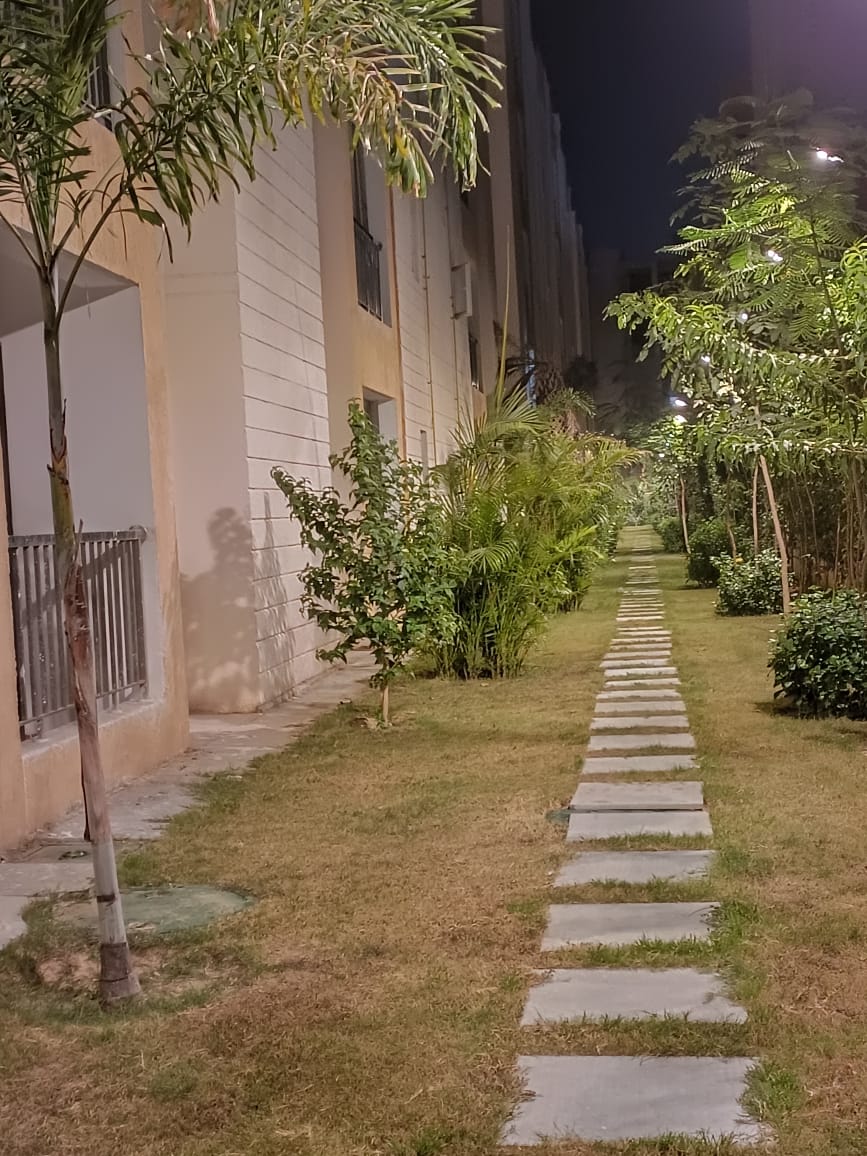 4 BHK + Servant Room Builder Floor For Sale in Uninav Utopia