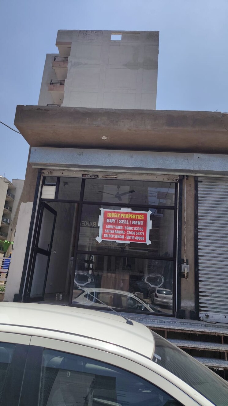Exterior View, pir machalla Commercial Shop 45 Sq.Yd. In Pir Machalla Zirakpur 9010798