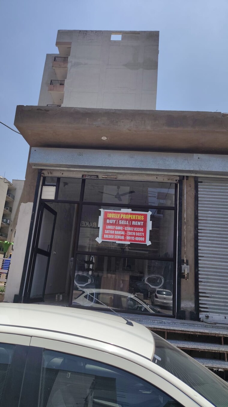 Exterior View, pir machalla Commercial Shop 45 Sq.Yd. In Pir Machalla Zirakpur 9010798