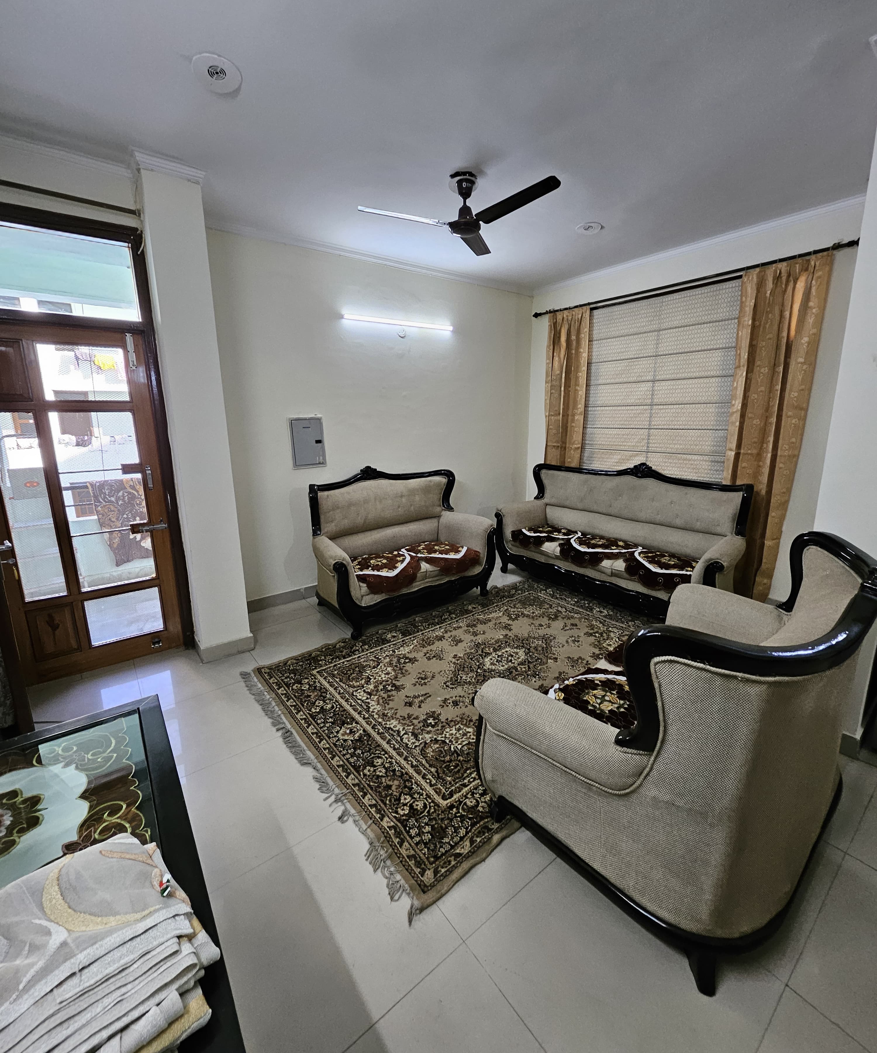 2 BHK + Pooja Room Apartment For Rent in Penta Homes