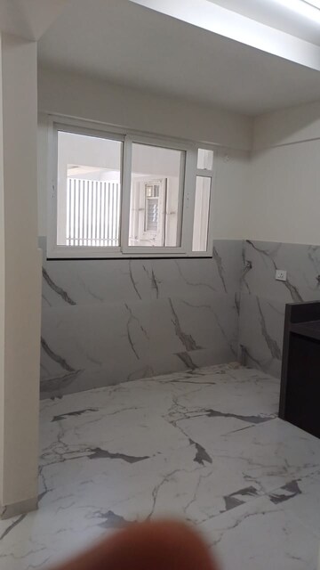 Room in 2 BHK Apartment at Horizon Highgrove, Mundhwa – for Rent