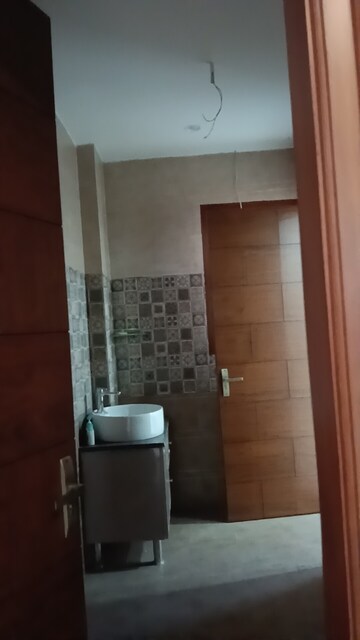 Bathroom in 3 BHK Builder Floor at Sector 14 – for Rent
