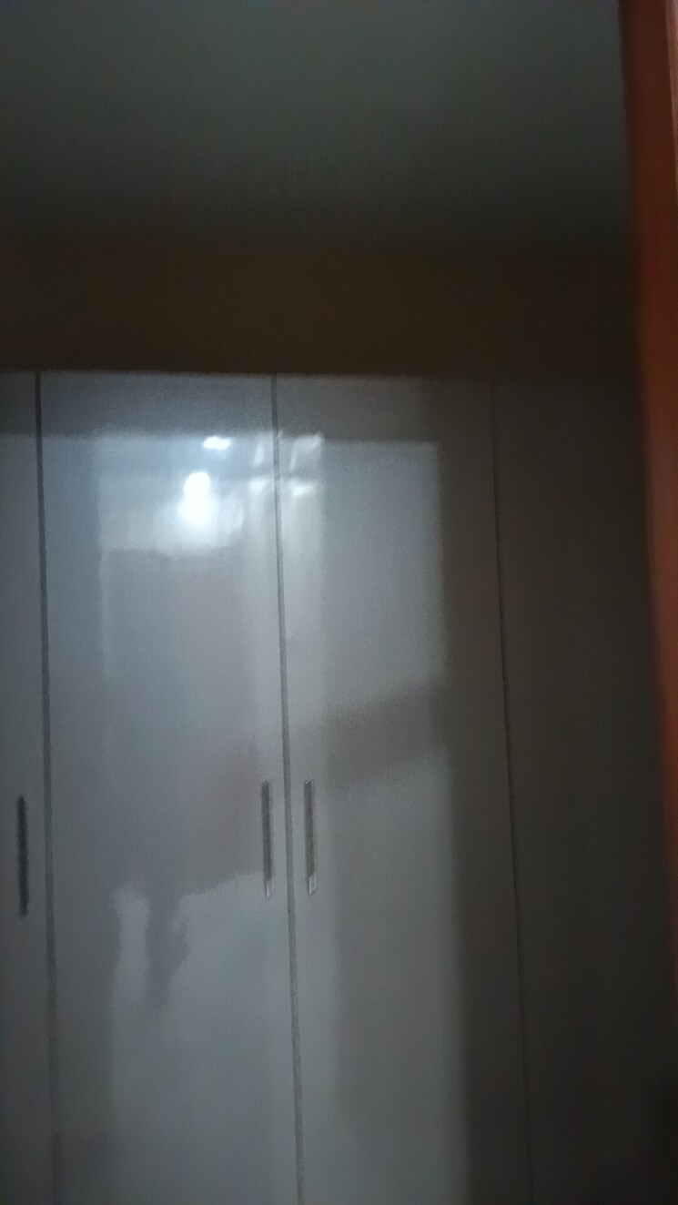 Room, sector 14 3 Bedroom 1800 Sq.Ft. Builder Floor In Sector 14 Gurgaon 9010908