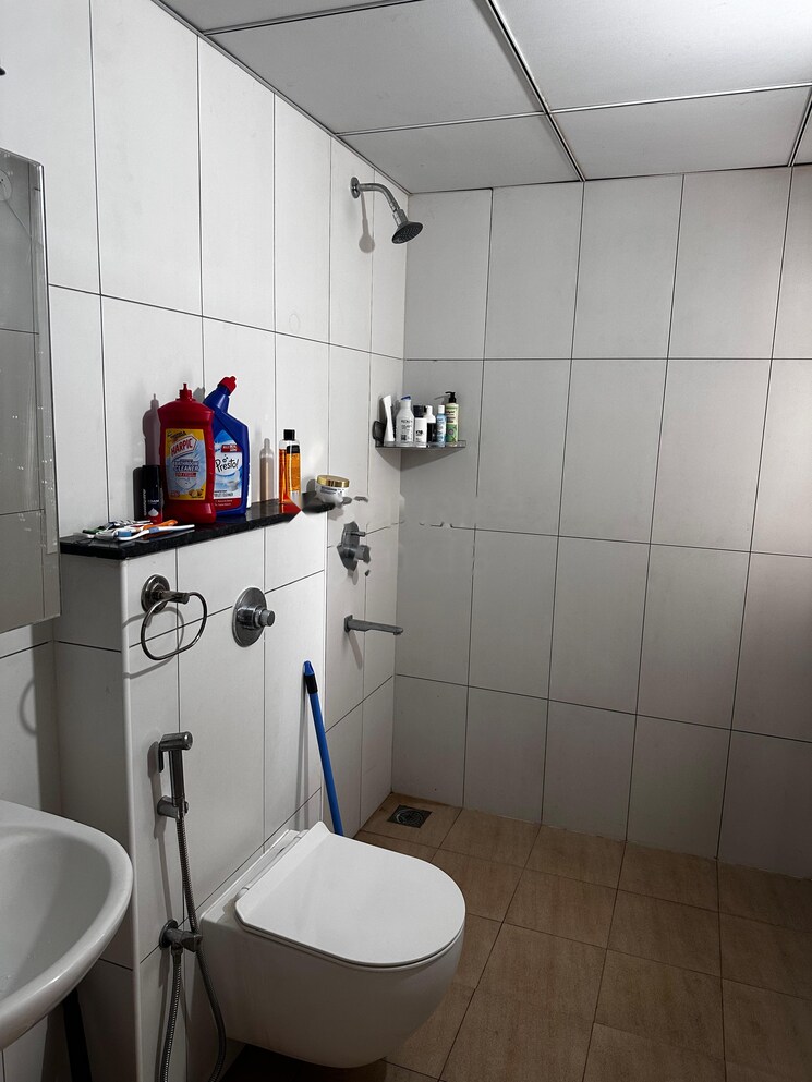 Bathroom, godrej-24 2 Bedroom 900 Sq.Ft. Apartment In Hinjewadi Pune 9010921