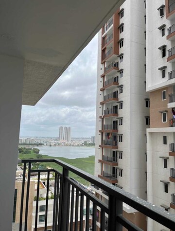 2 BHK Apartment For Rent in Aparna Sarovar Zicon, Nallagandla