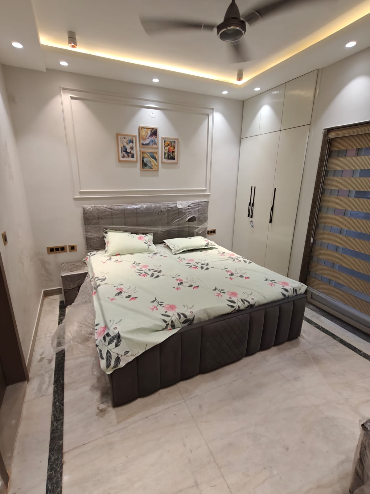 3 BHK + Servant Room Builder Floor For Rent in Uppal Southend
