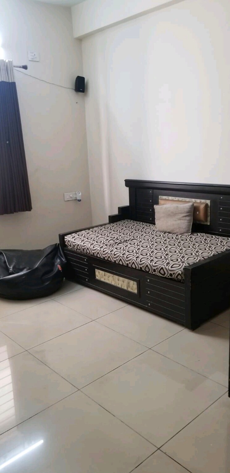 Bedroom, incor-bonsai-homes 3 Bedroom 1705 Sq.Ft. Apartment In Tellapur Hyderabad 9010938