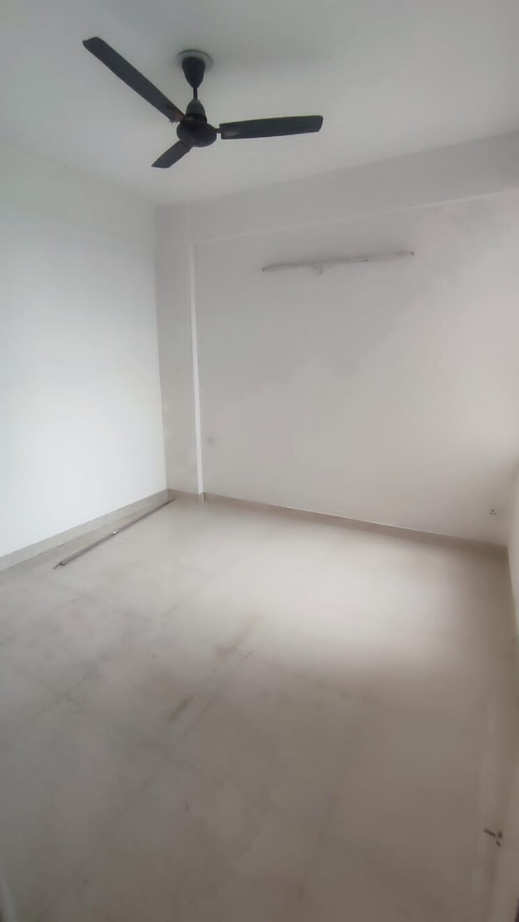 Room, rof-ananda 2 Bedroom 580 Sq.Ft. Apartment In Sector 95 Gurgaon 9010955