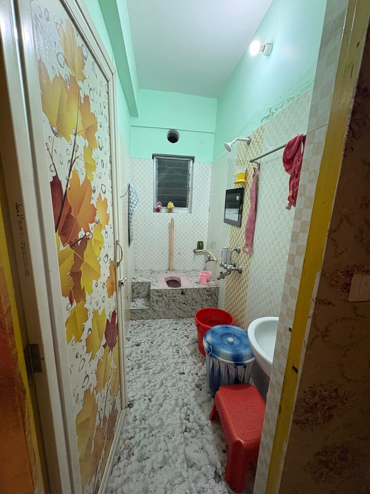 Bathroom, new town 2 Bedroom 780 Sq.Ft. Apartment In New Town Kolkata 9010964