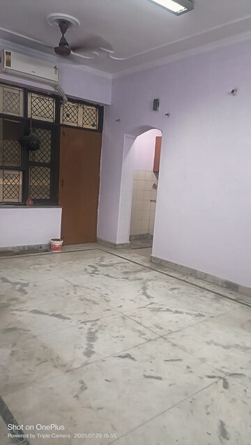 Room in 2 BHK Builder Floor at Ashoka Enclave 3, Sector 35 – for Rent