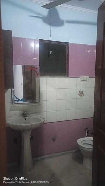 Bathroom in 2 BHK Builder Floor at Ashoka Enclave 3, Sector 35 – for Rent