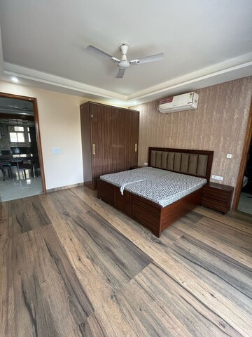 Bedroom in 3 BHK Builder Floor at Sector 23 – for Rent