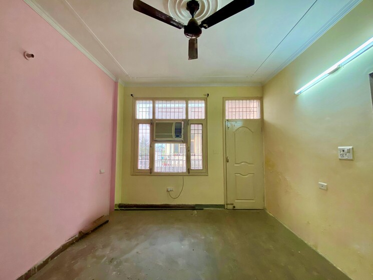 Room, ambala highway 2 Bedroom 1200 Sq.Ft. Apartment In Ambala Highway Zirakpur 9010974