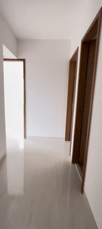 Room in 3 BHK Apartment at Nirman Adi, Kalyani Nagar – for Rent