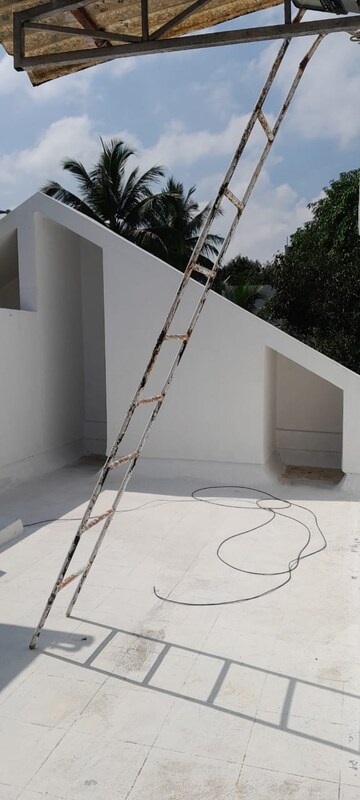 Staircase in 2 BHK Apartment at Koregaon Park CHS, Koregaon Park – for Rent