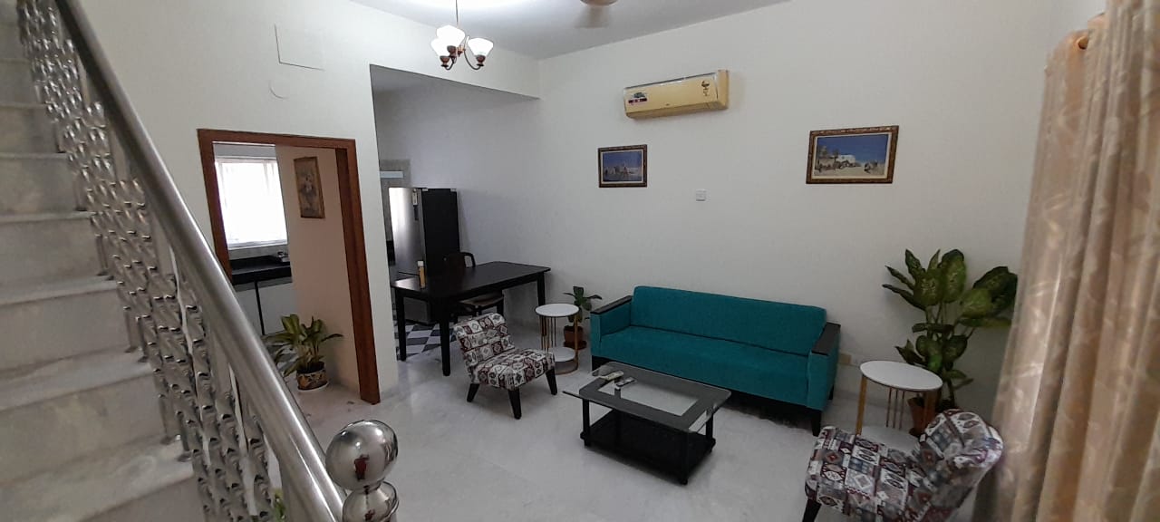 2 BHK 1000 Sq.Ft. Apartment in Koregaon Park CHS