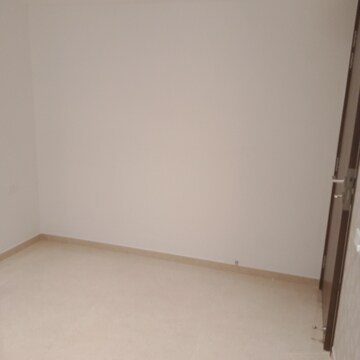 Room in 1 BHK Apartment at Hiranandani Highland, Powai – for Rent