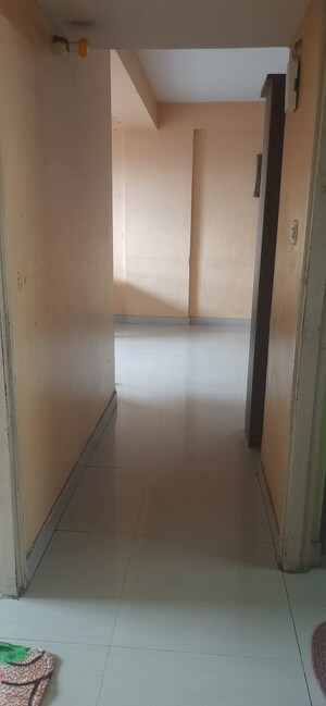 Room in 3.5 BHK Apartment at Hiland Woods, Rajarhat – for Sale