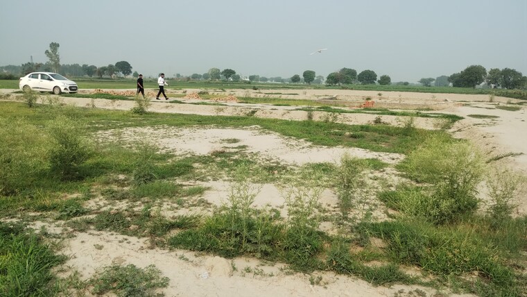 undefined, bamnikhera  805 Sq.Yd. Plot In Bamnikhera Palwal 9011061